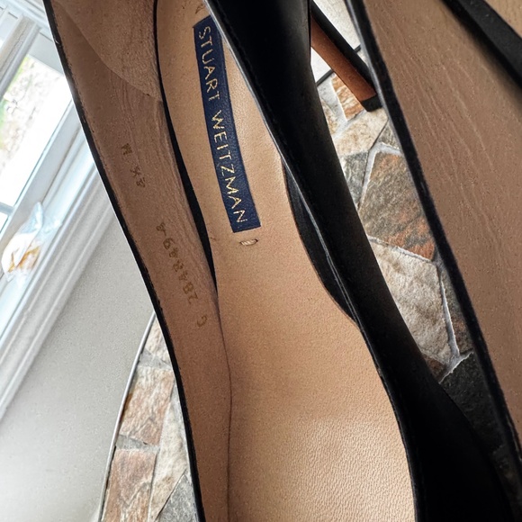Stuart Weitzman Black Leather Heels • Size 4.5 • Barely Worn • Made in Spain - Picture 3 of 8
